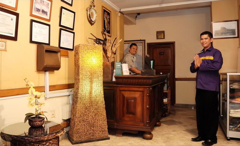 Hotel Oyo 1945 Bali Indah Bandung